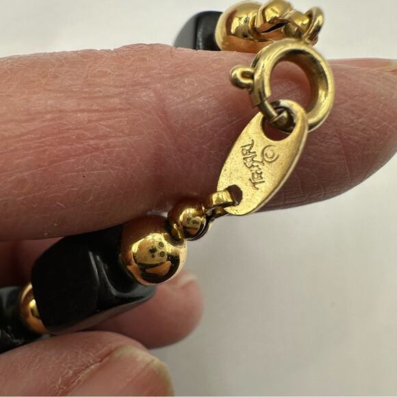 Vintage Trifari Black Gold Tone Beaded String Lucite Long Necklace VTG Retro - Picture 10 of 11